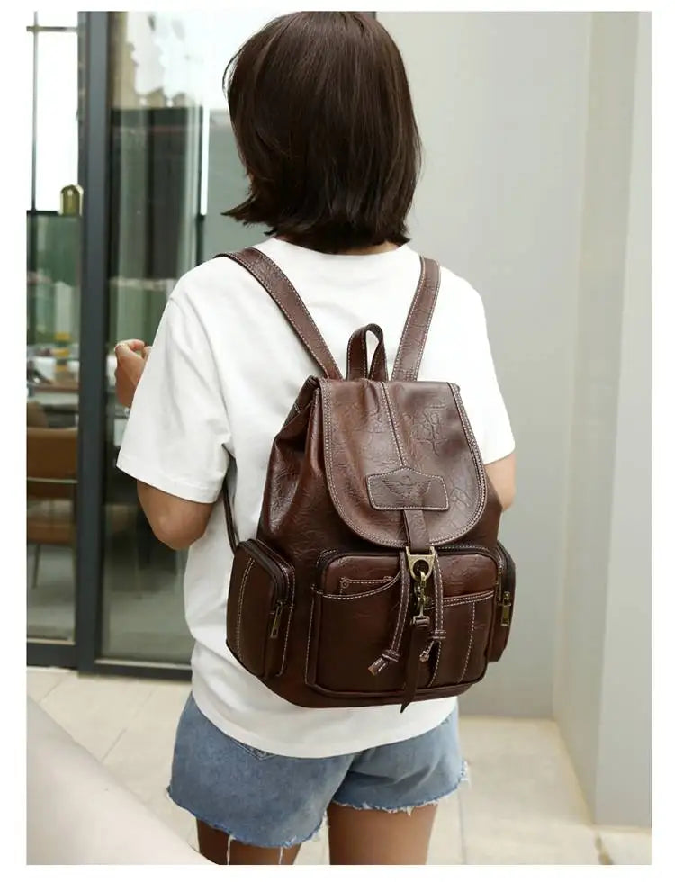 Retro Casual Travel Backpack — Waterproof Foldable Polyester Rucksack
