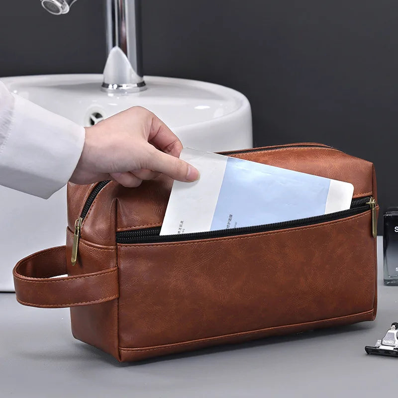 Vintage Leather Wash Bag — Large Capacity Travel Toiletry Pouch