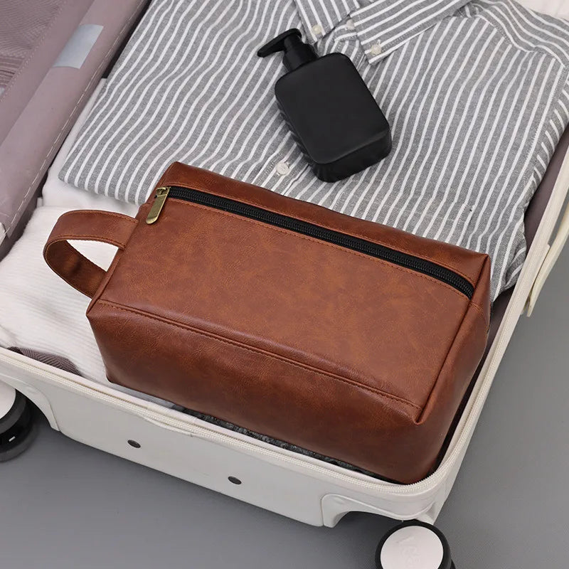 Vintage Leather Wash Bag — Large Capacity Travel Toiletry Pouch