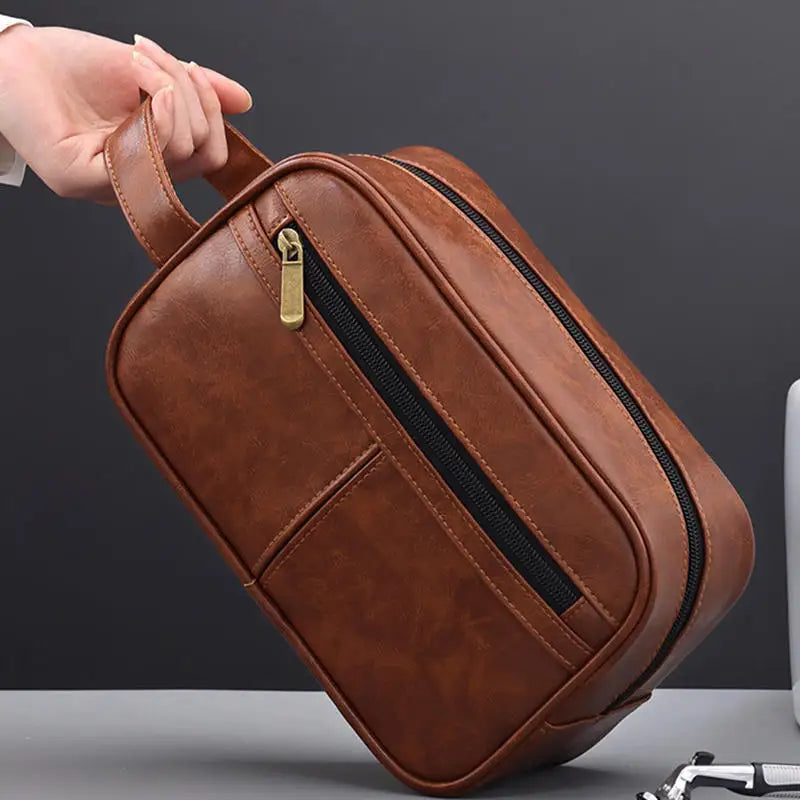 Vintage Leather Wash Bag — Large Capacity Travel Toiletry Pouch